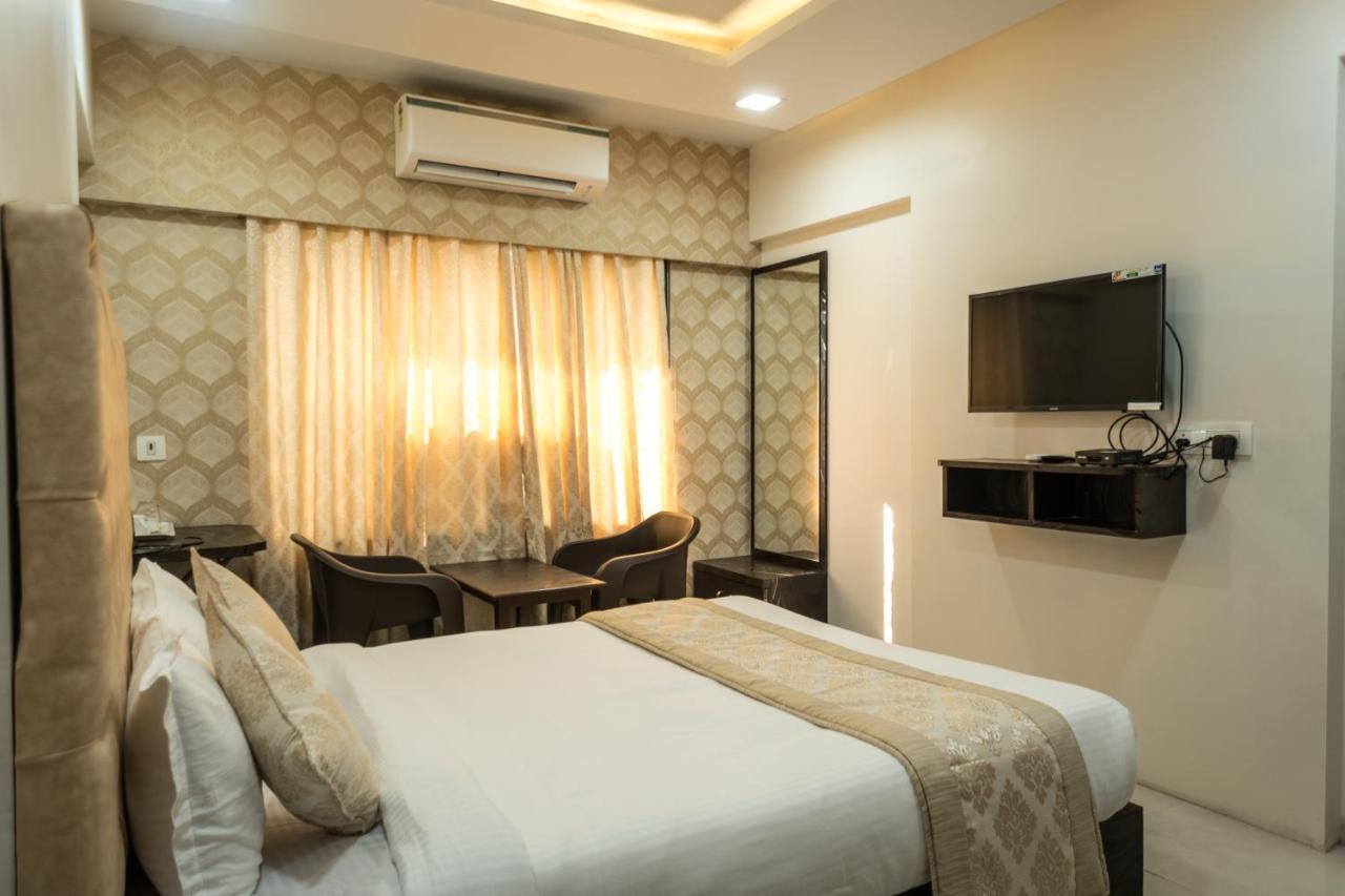 Hotel Dhavalgiri Thane Exterior photo
