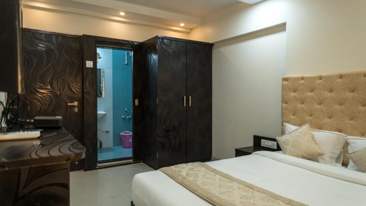 Hotel Dhavalgiri Thane Exterior photo